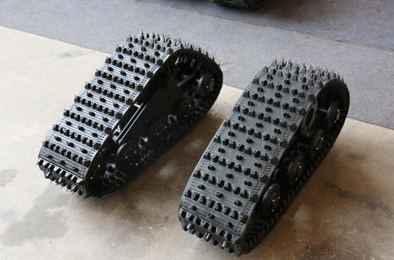 Traktör UTV için 255mm Genişlik Lastik Ray Sistemi 400kg Yükleme