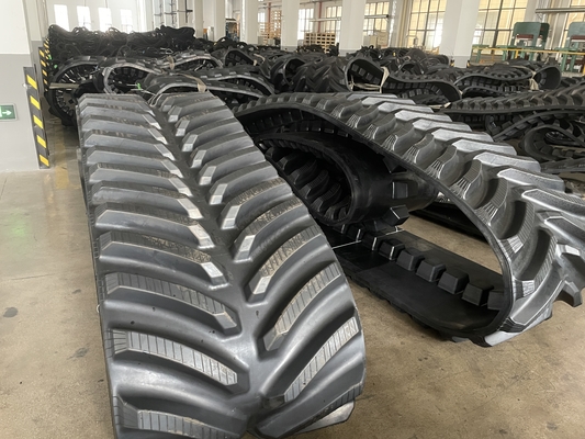 Challenger MT800 Mt865c Traktör Kauçuk İzleri 30 inç ve 36 inç Geniş