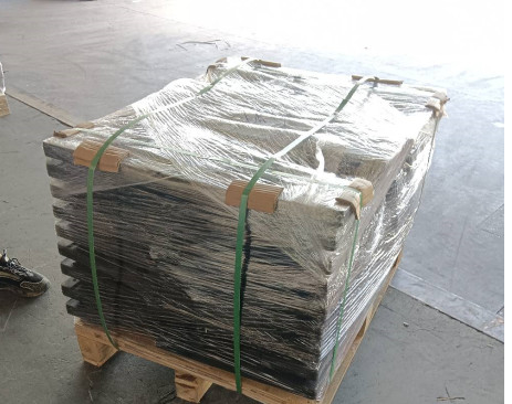 500mm Geniş 171 Kara Kazı Makinesinin Kauçuk ve Çelik Kauçuk Yastıkları Üzerinde Pitch Zinciri