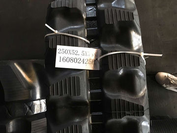 Mini Ekskavatör Lastik Raylar 52.5mm Pitch Yüksek Hız Düşük Zemin Basıncı
