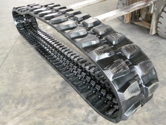 450*83.5*74 Toptan ATV UTV Eklemsiz İnşaat Makineleri Parçaları Ekskavatör Kauçuk Çizgi