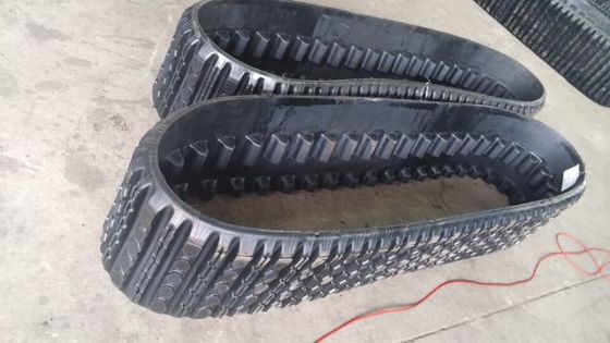 380x102x42 381x101.6x42 Kaydırma Yükleyici Kauçuk Sürücü ASV RC-50 Kauçuk Çizgi