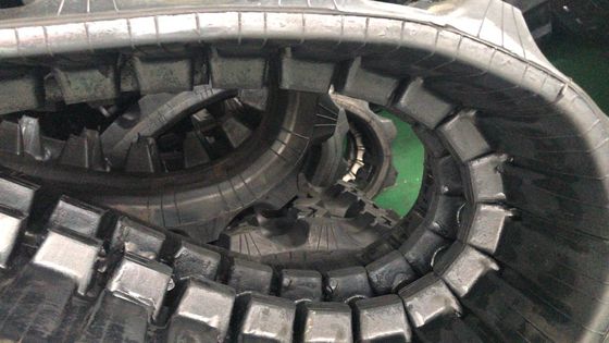 300x52.5x80/82/84/86/88/90 Alt tren parçaları kazıcı lastik rayı