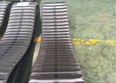 Çiftlik makinesi BS450*90*60 Claas kombine makineleri için kauçuk pist:
