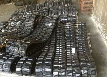 Kaşınma makinesi 180 mm genişliğinde 180 * 72 * 34 lastik rayları Mühendislik Kaşınma makineleri Makinelerin parçaları
