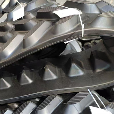 Üretici Kauçuk Çizgiler 12 &quot;300 x 127 x 32 Yeni 3C878-49010 Traktör M8540