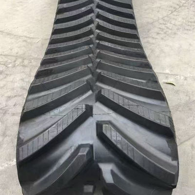 Tarımsal Challenger MT800 traktör 30 inç genişliğinde lastik pist Az miktarda stok mevcut Fabrika doğrudan tedarik