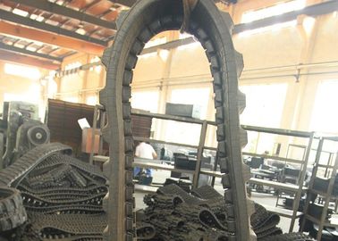 130 Kg 13 "Ekskavatör Kauçuk Parçaları Bobcat 325 328 Parça İçin Özelleştirilmiş Boyutu
