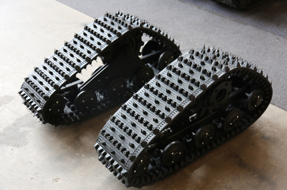 Traktör UTV için 255mm Genişlik Lastik Ray Sistemi 400kg Yükleme